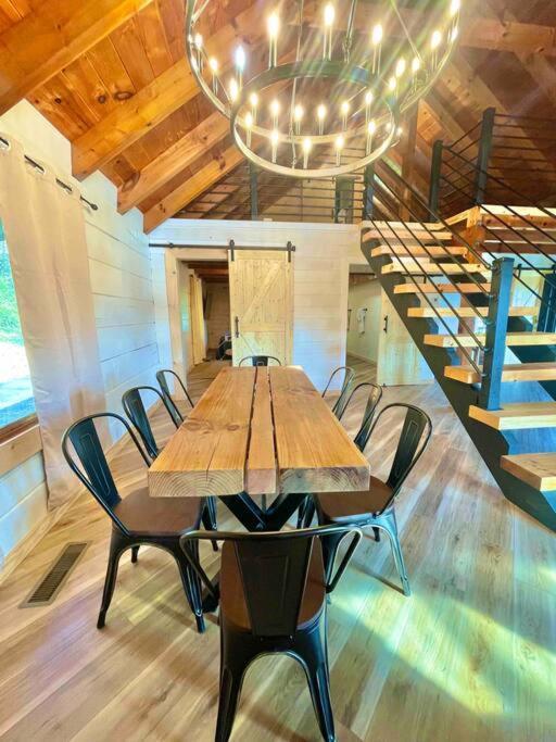 Modern Lake Side Nest• Hotub Fenced Yard King Beds Sevierville Exteriör bild