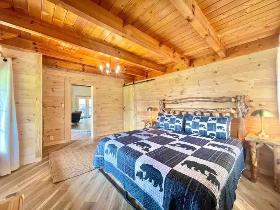 Modern Lake Side Nest• Hotub Fenced Yard King Beds Sevierville Exteriör bild