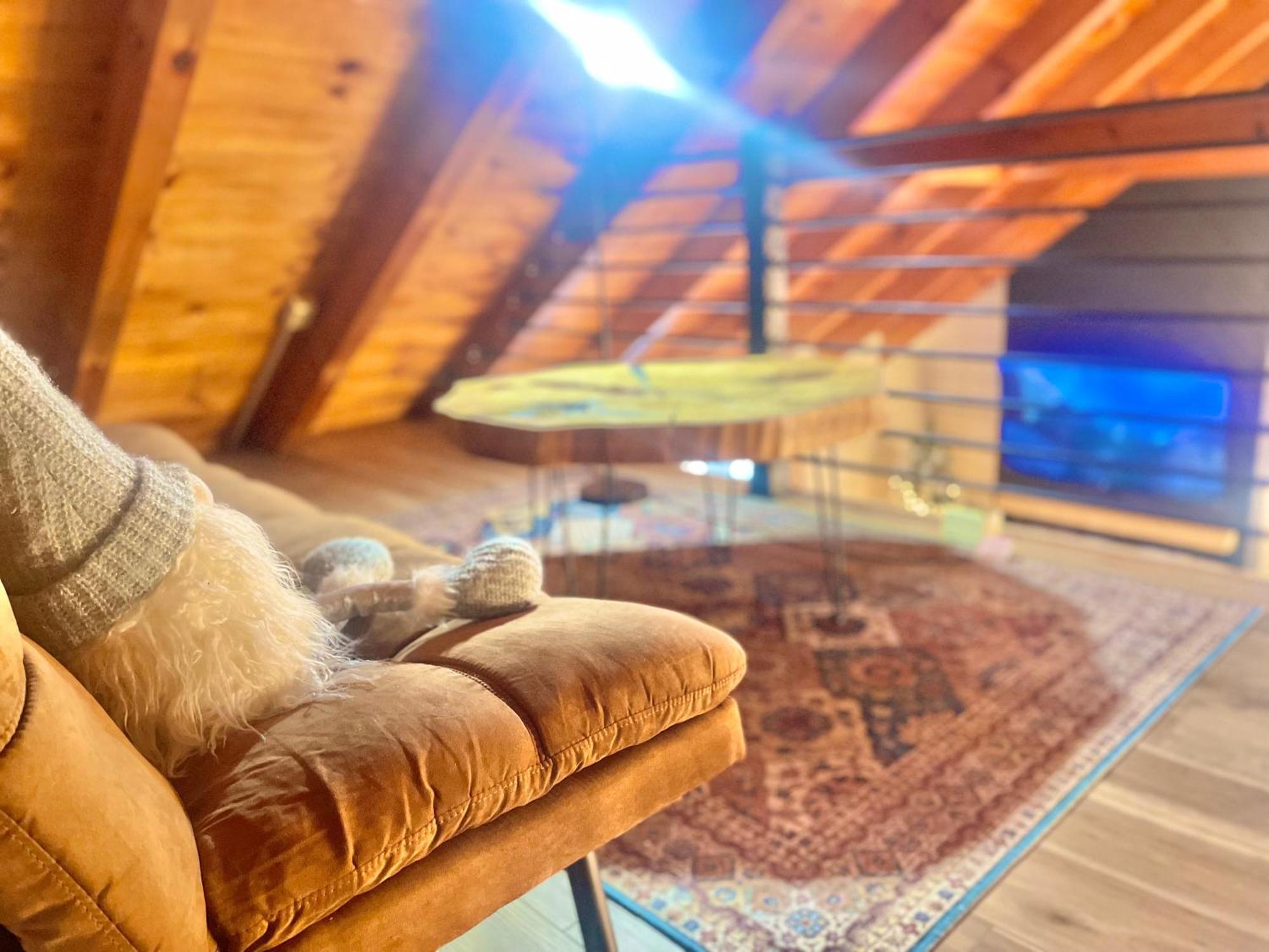 Modern Lake Side Nest• Hotub Fenced Yard King Beds Sevierville Exteriör bild